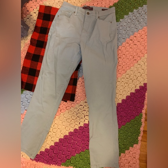 Light blue Gloria jeans. - Picture 1 of 6